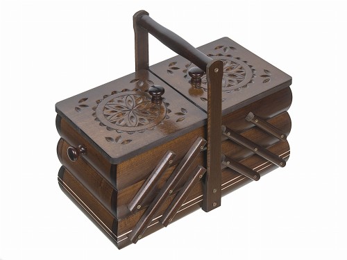 Niciarka drewniana skrzynka na nici rzeźbiona ciemna XL