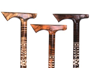 Laska drewniana spacerowa do chodzenia podpierania lekka zdobiona