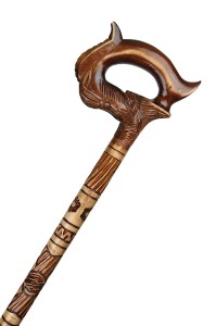 Laska drewniana spacerowa rzeźbiona kozioł bogato zdobiona 90 cm