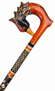 Laska drewniana spacerowa rzeźbiona głowa ptaka bogato zdobiona 90 cm